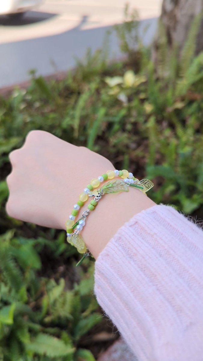 nink_shop's tweet photo. รีวิวกำไลน่ารักๆคับ เซตนี้ได้2เส้นราคา 59฿ 
เป็นกำไ���ยืด1 เเละ กำไลเหล็กปรับขนาด1
ราคาส่ง30฿ หรือนัดรับได้ที่รร.ยุพราชเชียงใหม่ใจกลางเมือง
#กำไล #handmade #กำไลข้อมือ #กำไลลูกปัด #กำไลข้อมือลูกปัด #งานฝีมือ #ลูกปัด #สร้อยข้อมือ https://t.co/XyS1U6S21q