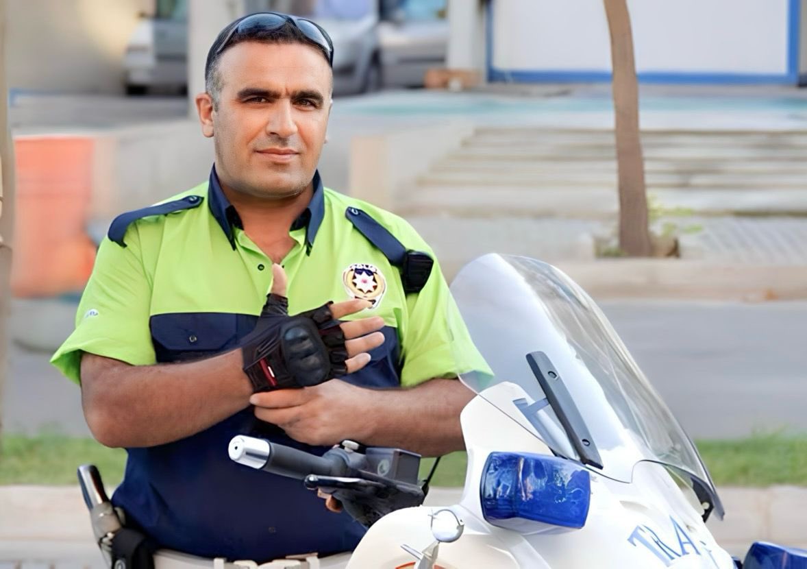 OA_BAK's tweet photo. Cesareti ve vatan sevgisi bakışlarından belli olan yiğit…

İzmir’de hain teröristlerin saldırısını göğsünü siper ederek engelleyen şehidimiz #FethiSekin’i rahmetle ve minnetle yâd ediyorum.🇹🇷 https://t.co/DLgNZZcGj2