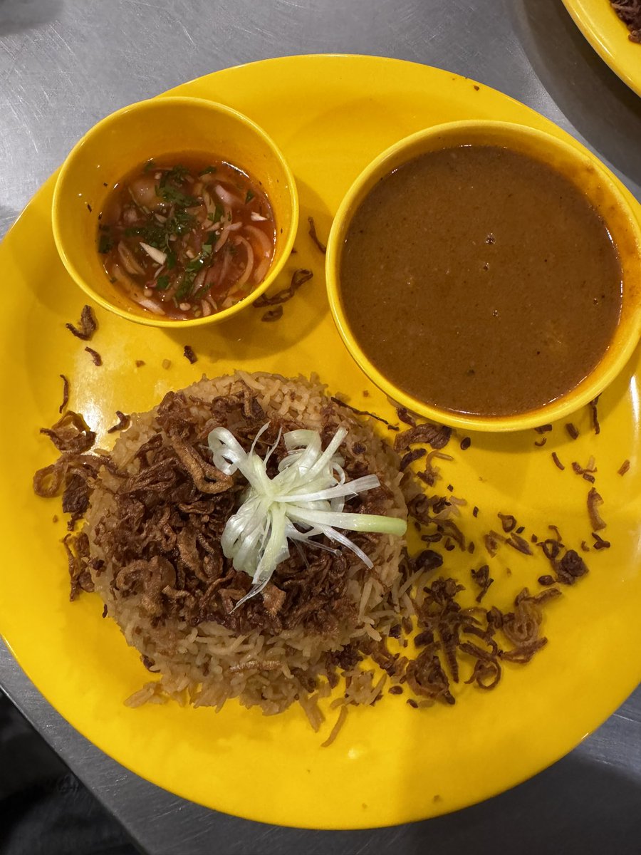 Godhamravi's tweet photo. Indulged in the exquisite vegetarian Dhan-Sakh at Swati Snacks, Ahmedabad ��� an absolute #flavor sensation! 🌿✨ 
      Parsi culinary perfection that’s a must-try. #SwatiSnacks #AhmedabadEats #VegetarianDelight https://t.co/nHPEAObecP