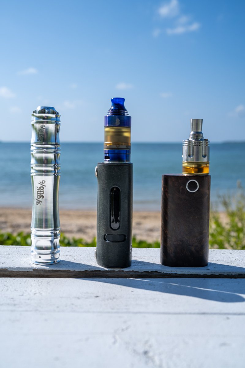 uruka4520dep's tweet photo. 帰省のお供たち

#VAPE
#9one
#HussarRTA
#HC57S
#MAGNUM
#MILOMODS
#CORONA https://t.co/NvomaEQfwb