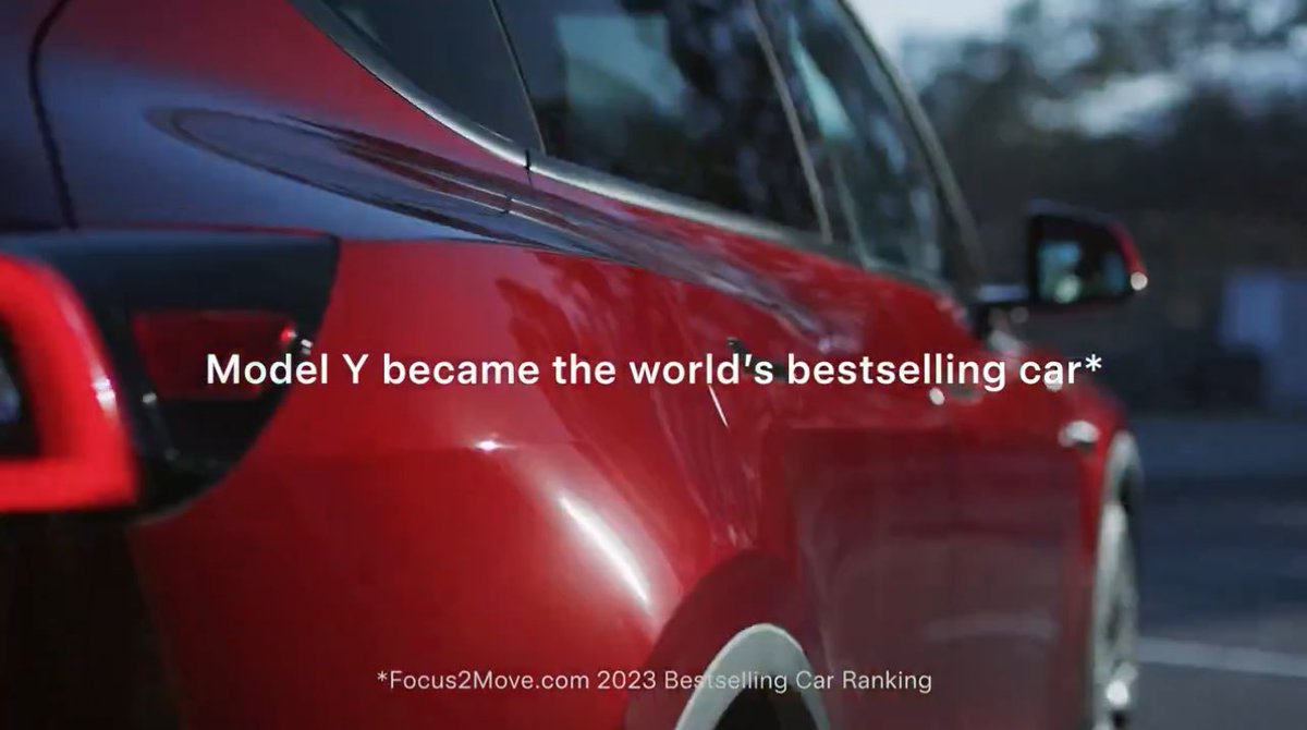 jmarc's tweet photo. La Tesla Model Y est devenue la voiture la plus vendue au monde en 2023 et la voiture électrique la plus vendue de l’histoire (remplaçant la Model 3).
Great ! But Haters gonna hate.
So #GoTesla 🫶⚡️🚗 https://t.co/A5o4WtwpGg