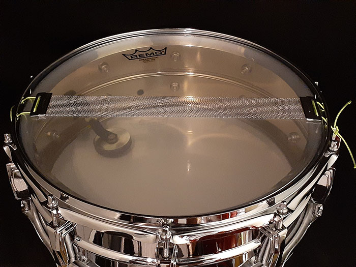 DRUM_CENTER's tweet photo. 美しい76年製のLUDWIG Supraphonic L-400が入荷しました🥁
スナッピーやテンションボルトまでオリジナルでかなり美品です✨
　　↓
https://t.co/Yuv0ssFzVC

#vintageludwig
#L400 https://t.co/ucZUFsP3Ob
