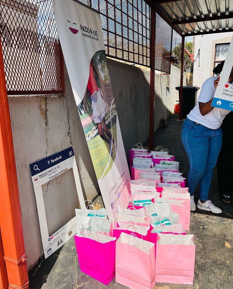 padsrus16's tweet photo. A throw back to an event we had in 2023.

We visited amazing and smart young ladies in Bronkhorstpruit for our a period workshop.
Please support us to have many more by donating to our NPO:
Pads RUs
2011549531
Nedbank Limited
Thank you for your continued support ❤️ https://t.co/bxKWGpe4Ii