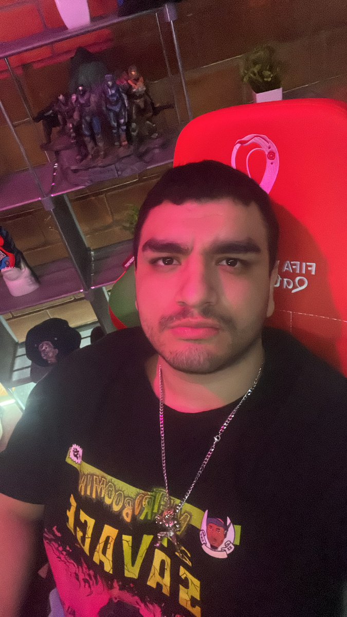PAPOLIL tweet media