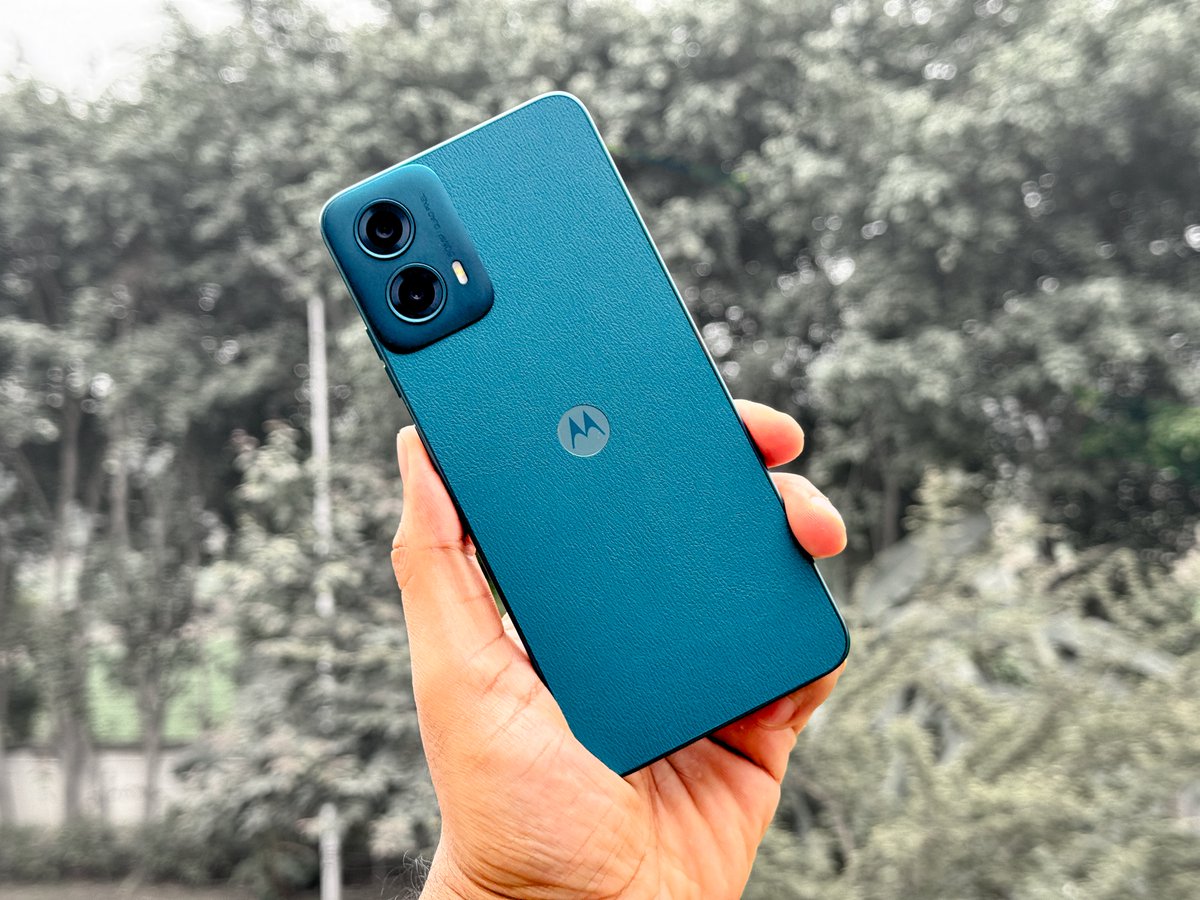 stufflistings's tweet photo. This is the moto g34 5G https://t.co/DpbldP2oXD