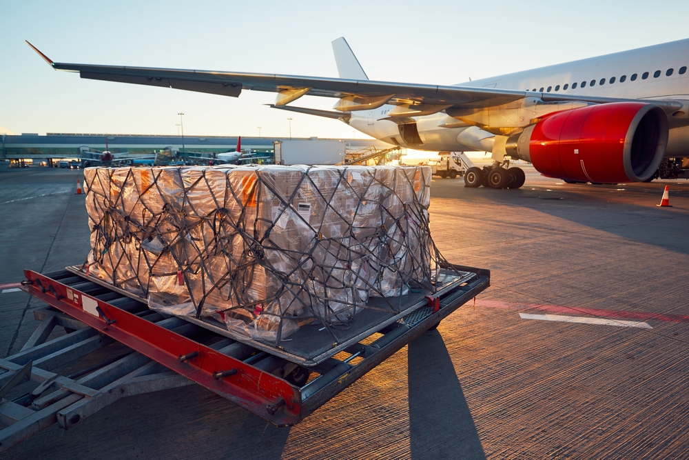 advanced_cargo's tweet photo. ✈️✨ Ready to soar to new heights with your international shipments? ✨✈️

Whether you're importing or exporting, our comprehensive services ensure your cargo soars to new heights of efficiency and reliability!
https://t.co/uwhtmV2XS7

Here's what sets us apart: 🧵 https://t.co/EqqsjziTvE