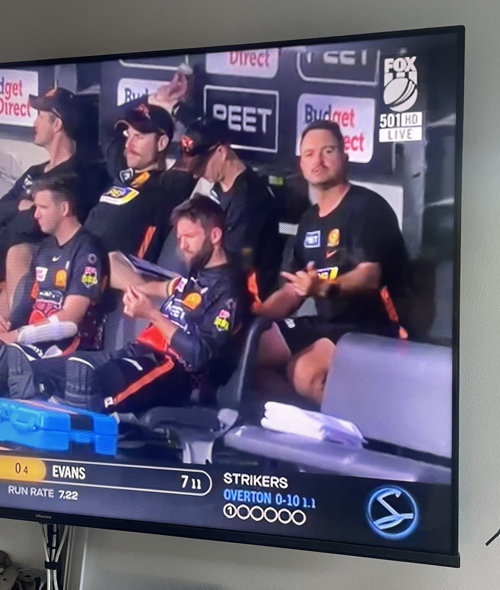 jamie_devo's tweet photo. @ScorchersBBL Who is the classy fella in the back row? https://t.co/hqWx85ftwW