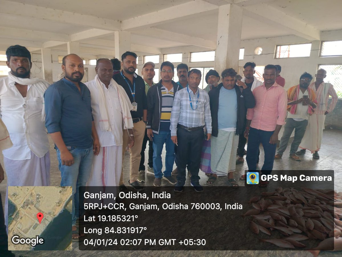 CifnetH's tweet photo. Pre-Sagar Parikrama saturation campaign! An awareness camp on 04-01-2024 #PMMSY &amp; #KCC was organised in Markadi village&amp;Gopalpur,Ganjam Dist,Odisha by CIFNET &amp; State Fisheries Officials; provided valuable information and received grievances from them.#SagarParikramaYatra #PhaseXI https://t.co/BOWL1UC73B
