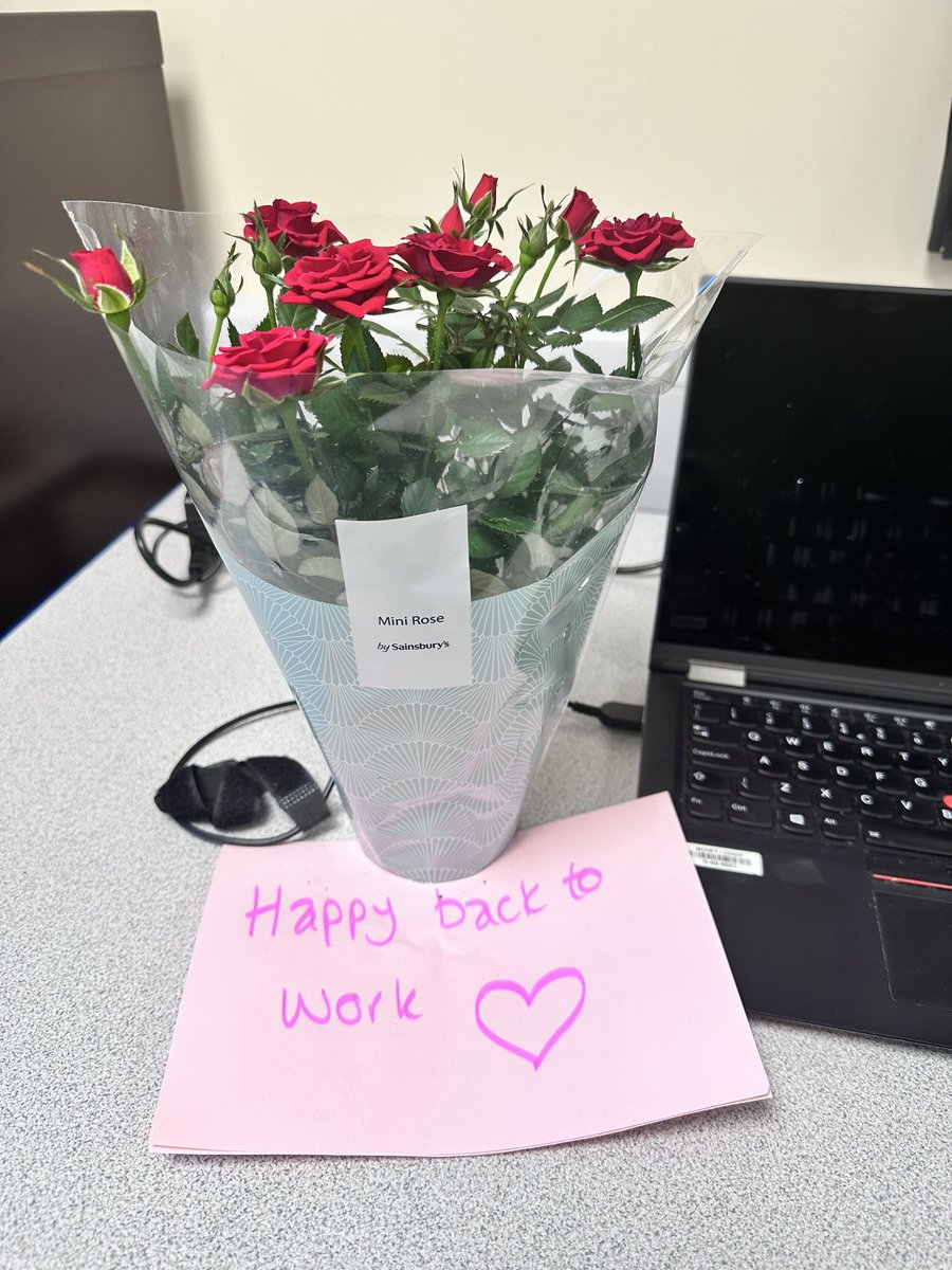 LymmClaire's tweet photo. 12 weeks today since my hip replacement. Lovely welcome back from all the teaching staff in one of my schools  🥰 It feels great to be getting back to normality 🤗 https://t.co/VkvUFbkexP