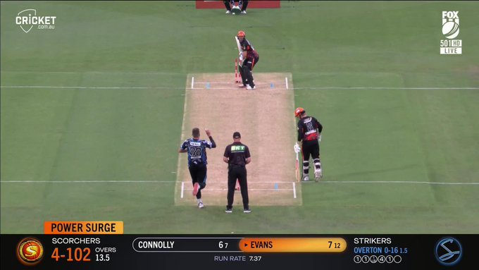 Laurie Evans picked up right where he left off! 📹 Credits: Twitter/BBL