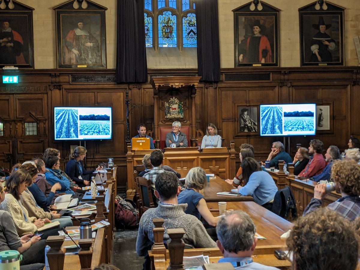 IFarmers's tweet image. Chris Molyneux talking about #striptill in hort #ORFC24

Reducing tillage is having a positive impact but the challenge he's finding now is with weed control. Because of the strips of cover crops remain in the field it clogs up mechanical weeders. So alternative machines needed.