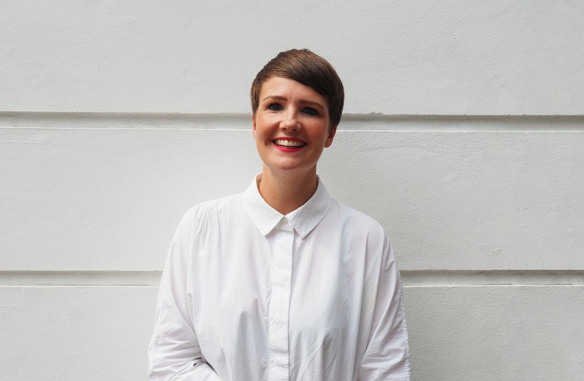 BookBrunch (@bookbrunch) on Twitter photo .<a href="/BatsfordBooks/">Batsford Books</a> has announced new appointments and promotions, including <a href="/annadanby/">Anna Danby</a> being named publishing director
bookbrunch.co.uk/page/article-d… (£) .<a href="/BatsfordBooks/">Batsford Books</a> has announced new appointments and promotions, including <a href="/annadanby/">Anna Danby</a> being named publishing director
bookbrunch.co.uk/page/article-d… (£)