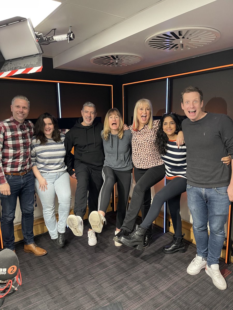 Fab week on #BBCRadio2 #Breakfastshow - thanks so much for having me! <a href="/Nicki_Chapman/">Nicki Chapman</a> <a href="/JulesLangVoice/">Jules Lang</a> <a href="/djgarydavies/">Gary Davies</a> <a href="/mikewills_sport/">mike williams</a> <a href="/georgiasonair/">Georgia Frampton</a> <a href="/james_santer/">James Santer</a> ❤️