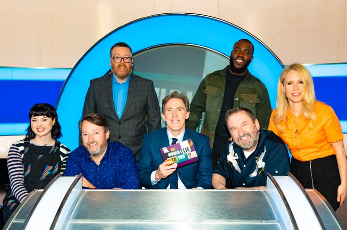 It's episode two of the brand new series of @WILTY_TV on @BBCOne tonight. It features @LucyABeaumont, @frankieboyle, Abby Cook and @MoTheComedian and, due to bad planning, is on at a different time to last week's: 8pm not 8.30pm. Please still watch it.