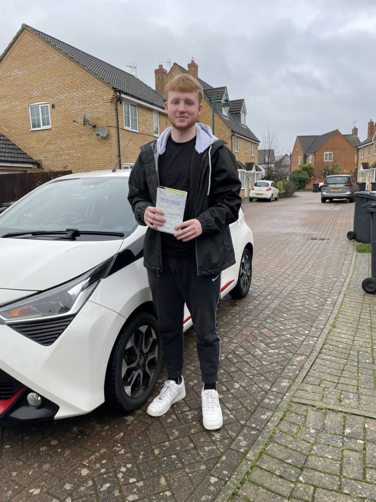 daviddriving's tweet photo. #firsty
David is exactly what you’re looking for as a driving instructor. Keeps the lessons fun and takes you through everything you need to know and more while pushing you to a very high standard https://t.co/tI4gPuSNCx