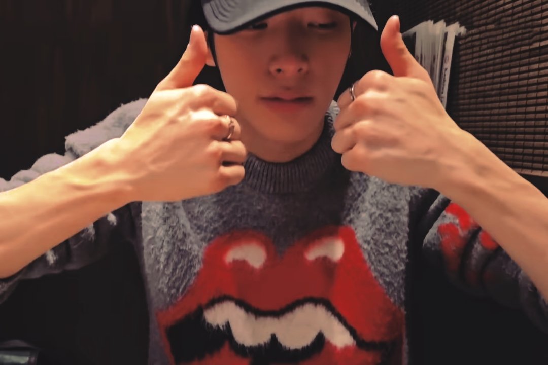 1115gallery's tweet image. date night 🍷❤️ #ENHYPEN_JAKE