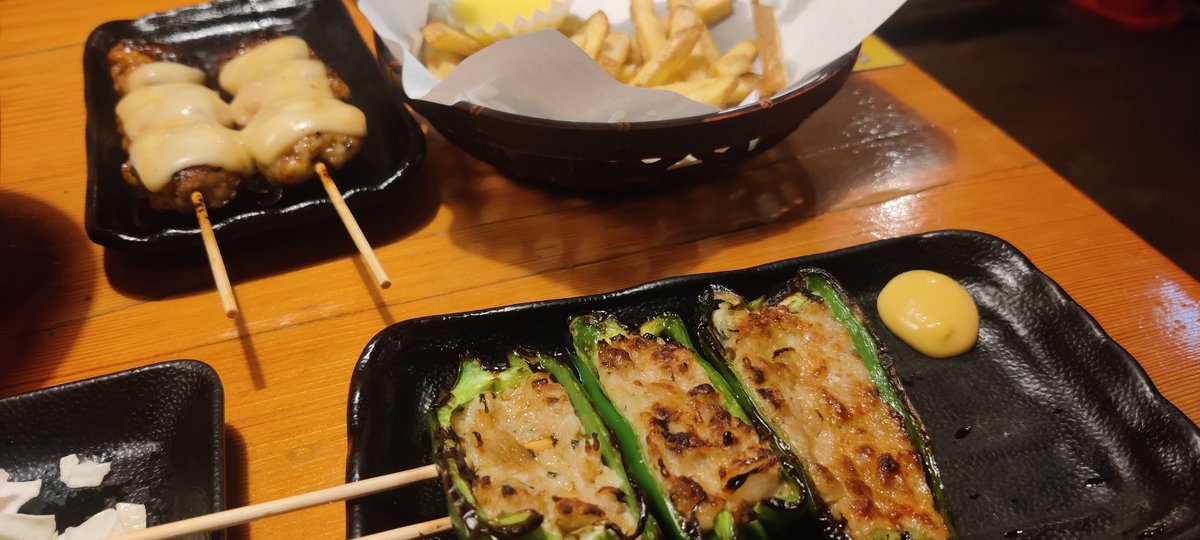 Sancha_Otoko's tweet image. Petite soirée #torikizoku et #expendables !