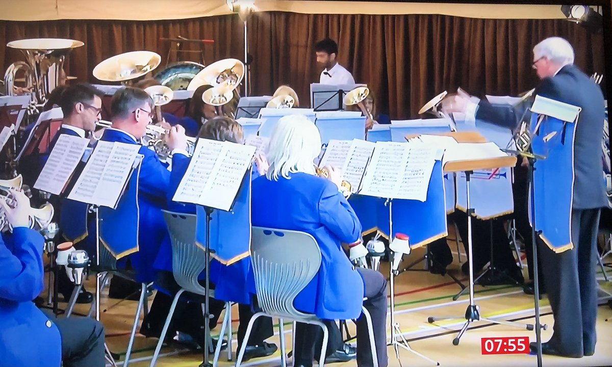 ladyjaney75's tweet image. How marvellous to see the equally marvellous @StacksteadsBB on @BBCBreakfast with @TVNaga01 and Charlie this morning. Cracking job, loved it! 👏