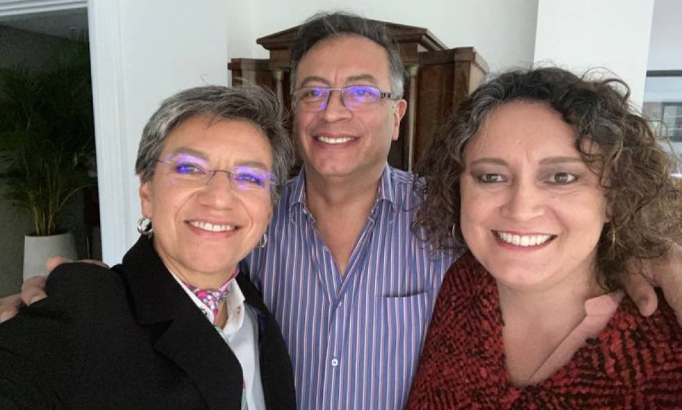 Tatyvillavel's tweet photo. Foto para el 2026 cuando TODO el centro venga a decirte que Claudia no es petrista: https://t.co/5K4VYSNErp