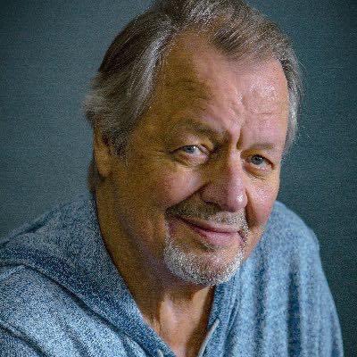 criswinter412's tweet photo. 2024 is off…and this one bums me out! Actor/Singer David
Soul has passed away. Growing up, I LOVED Starsky &amp; Hutch -  never missed an episode…they were too cool and funny…and who could forget that awesome ‘76 Ford Gran Torino and “Don’t Give Up On Us”. David was 80
#davidsoul https://t.co/lpuDOq3bML