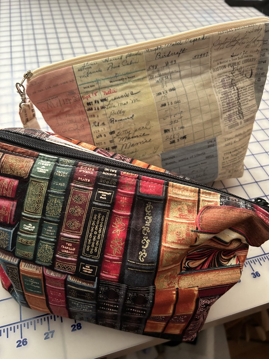 lemtaz's tweet photo. I’m a library adult. Of course I carry my knitting in library bags. 

#libraryadult https://t.co/iq2pEWFqIR