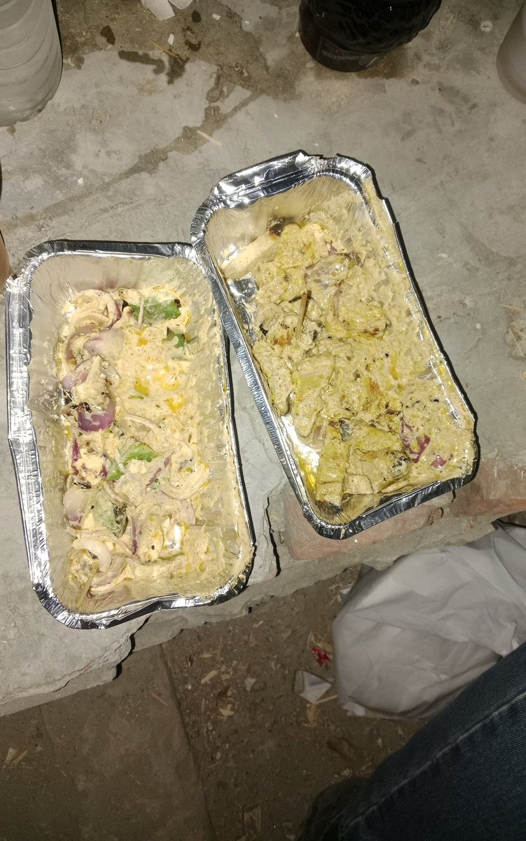 Dharmen48749330's tweet photo. @zomatocare @SwiggyCares @jagograhakjago 

Swiggy is better than Zomato.
Zomato is here to fuck people always cheat customer and do fake commitment.
There is no option for COD and customer call support. They blocked me. Zomato is doing the worst service https://t.co/MMYFpH1prc