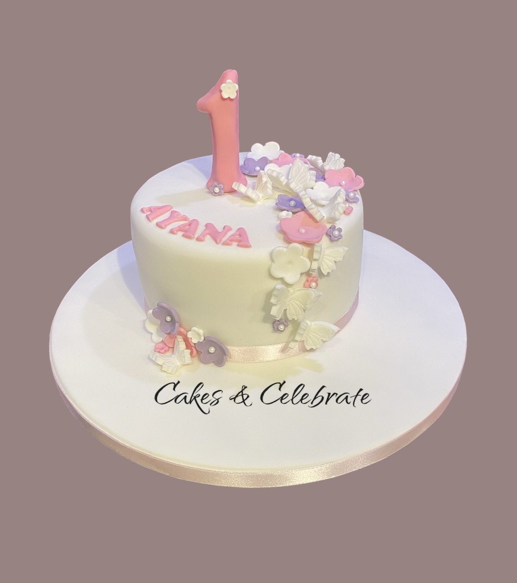 Anderson8Lynn's tweet photo. #cake #doncaster https://t.co/PE3tB60xxk