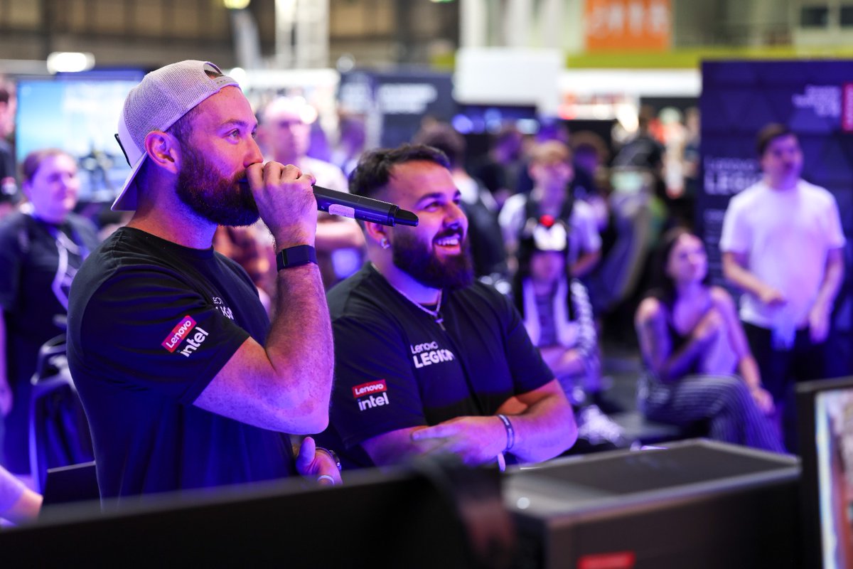 Casterbeaniesnc's tweet photo. In 2024 I'm looking for more in person hosting chances alongside casting ✌🏼.

2023 had a ton and I absolutely thrived in the environment.
@redbullgaming
@TheGooseHouse
@LenovoLegionUKI
@IGFestUK

@BLKMKTProd already looking busy this year as well 🫡.

Retweet appreciated ✔️ https://t.co/A4le3yZbzR