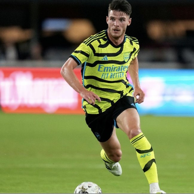 EdH1ckman's tweet photo. Workhorse defensive midfielders that don't back out of 50/50s >>>
@GilbertoSilva @_DeclanRice @kins1996 https://t.co/5S0VipEr8I