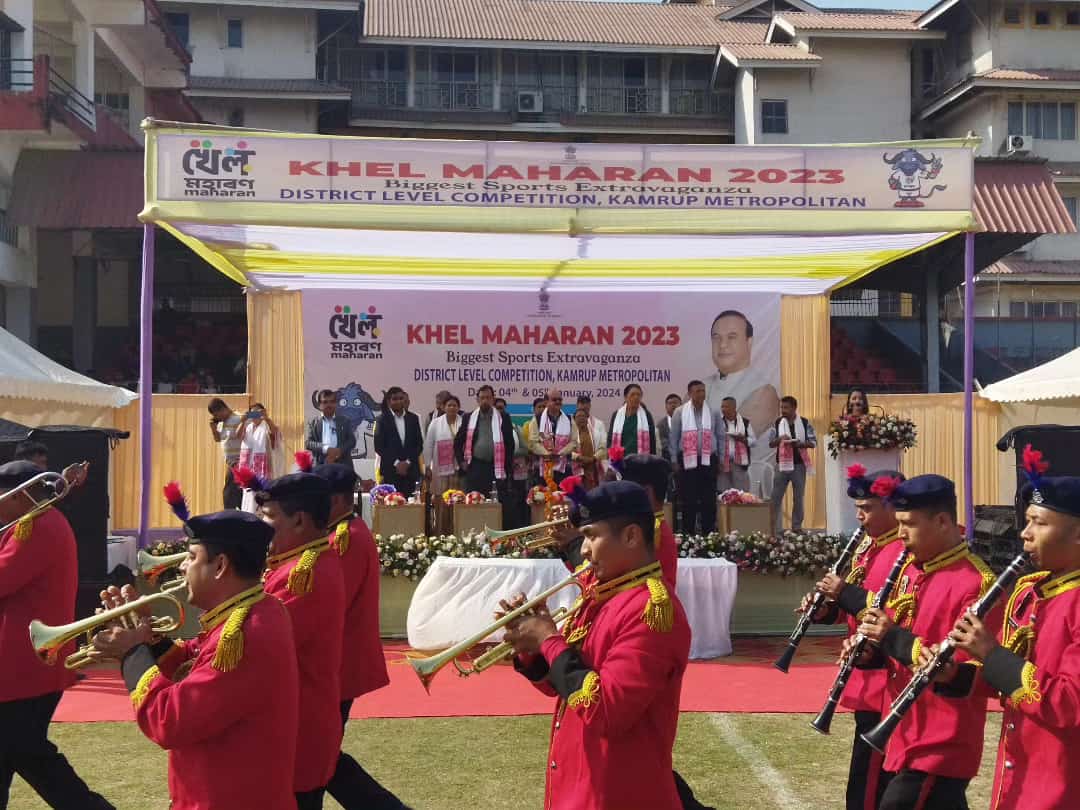 The District Level Competition of Assam Khel Maharan commenced today in presence of Hon’ble MP Smti. Queen Oja, Hon’ble MLAs Shri Atul Bora, Shri Siddhartha Bhattacharya, Shri Ramendra Narayan Kalita, DC Shri Sumit Sattawan and other dignitaries. @CMOfficeAssam
