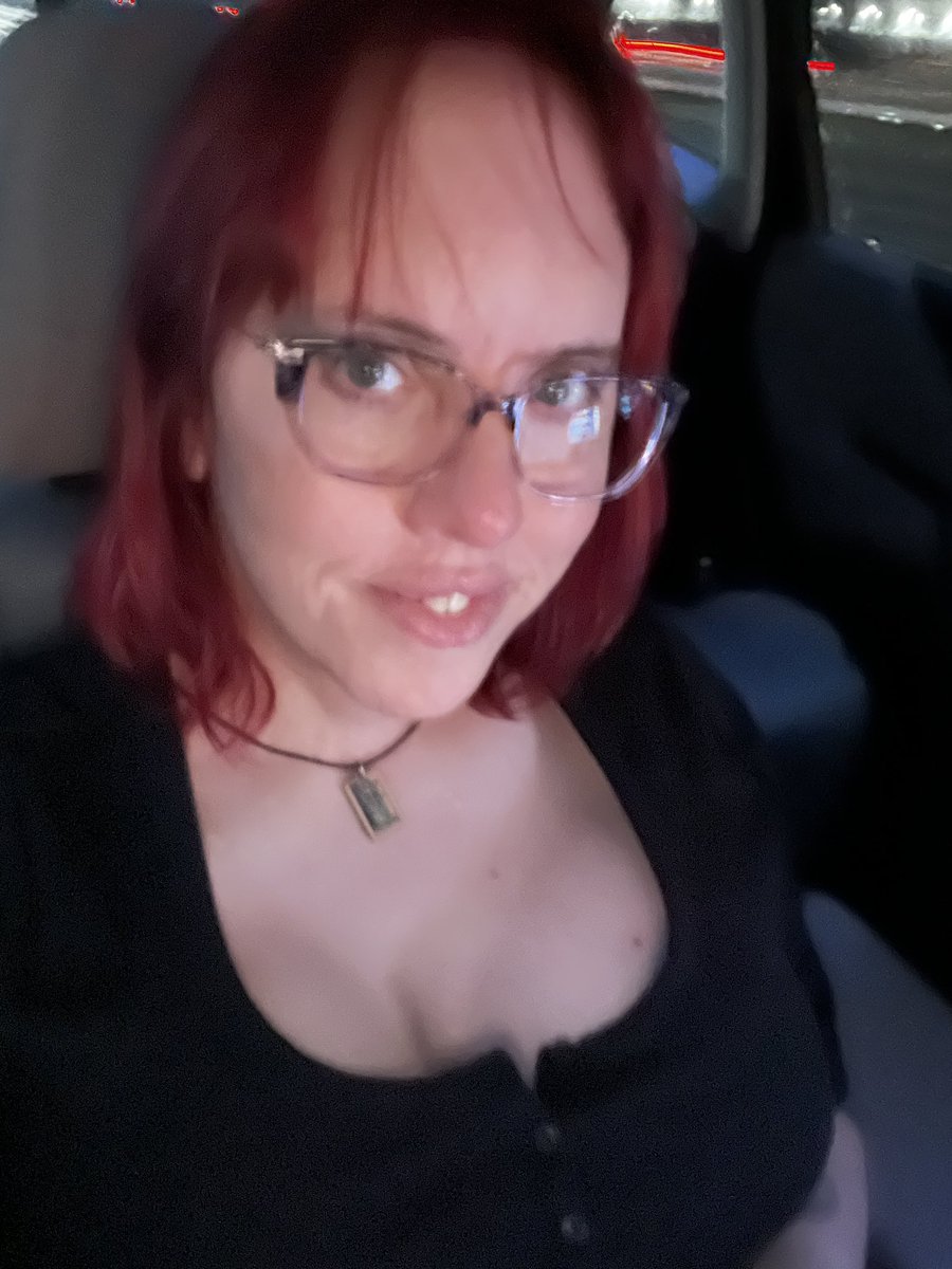 Oh yes, the wonders of dental work so they can break apart my old bridge and see what is repairable… got here at 8am for appt but now it’s at 9 after a 30 mile drive… #disasterunicorn #dental #mtf #translife