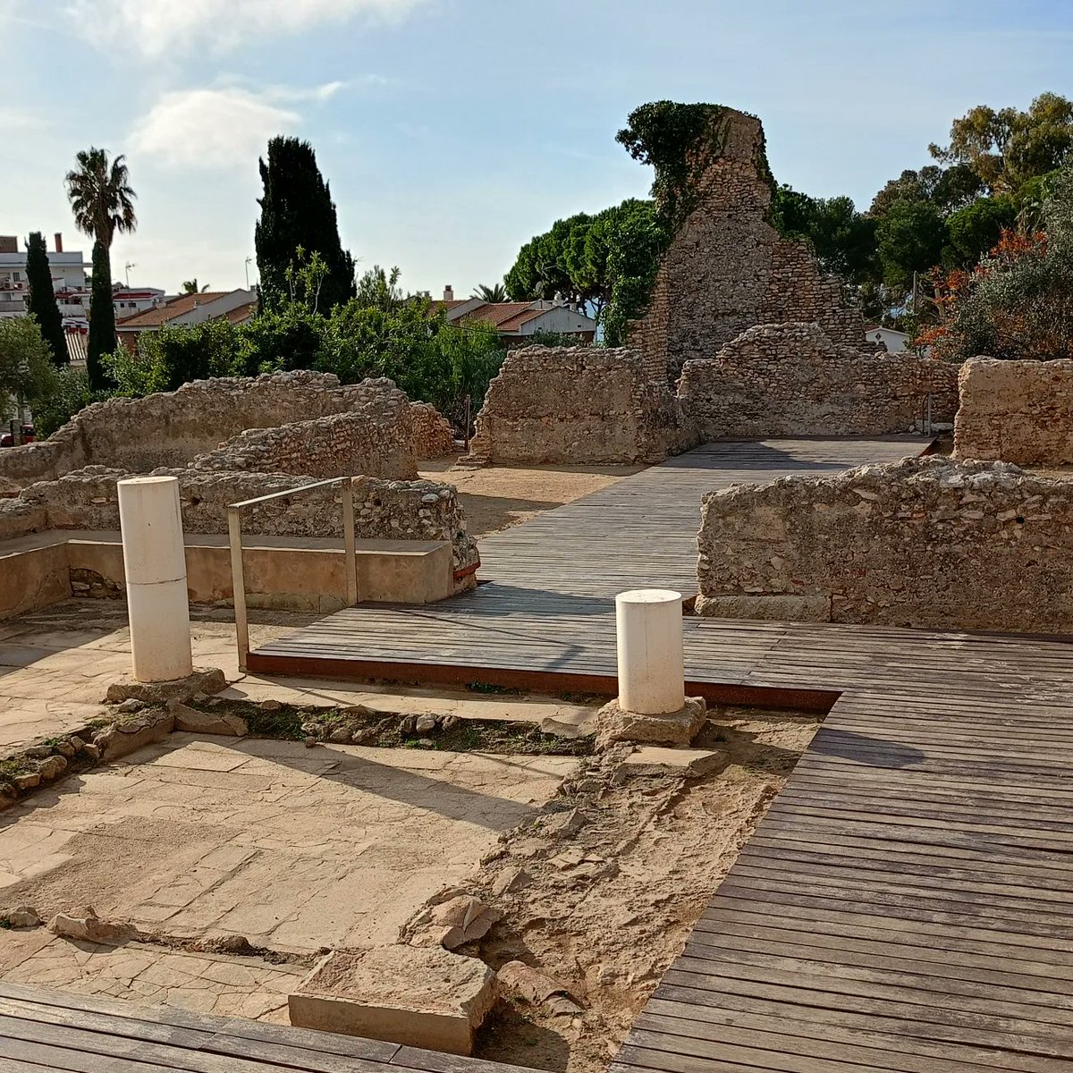 homscm's tweet photo. 🏛️🏺La vil•la romana Els Munts (Altafulla) és una de les vil·les aristocràtiques més ben conservades de la Hispània romana. https://t.co/XSUfGnCxAx