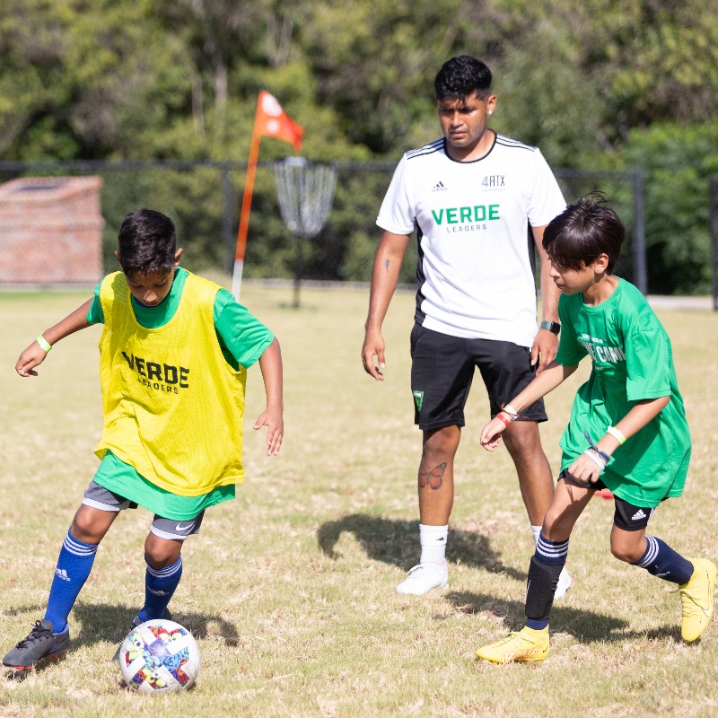 4ATXFoundation's tweet photo. Jump on the field with Verde Leaders!
 
Verde Leaders is seeking coaches who have a passion for soccer, empowering youth, &amp; giving back to the community. Apply now to become a coach in 2024!