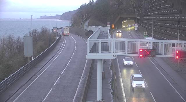 Traffic Wales North & Mid tweet media