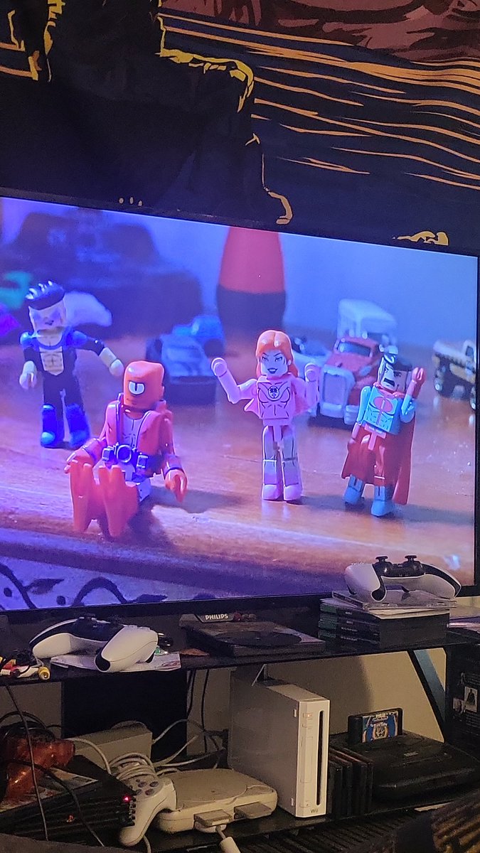 alanbaldwin1995's tweet photo. Found this @InvincibleHQ Easter egg while watching The Walking Dead, made my day 😂😂 https://t.co/aaNdqn7bK7