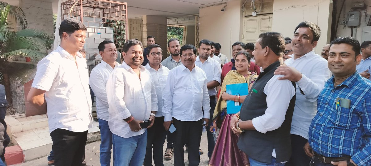 BijayKumarjanu's tweet photo. ମହାନ ଆଦର୍ଶ ଗାନ୍ଧୀବାଦୀ ନେତା ସ୍ବର୍ଗତଃ ରାଜକିଶୋର ନାୟକଙ୍କ ୧୪ଶ ତମ ଶ୍ରାଦ୍ଧବାର୍ଷିକୀ ଉପଲକ୍ଷେ ଭକ୍ତିପୂତ ଶ୍ରଦ୍ଧାଞ୍ଜଳି💐🙏💐
@AtanuMLA 🙏 https://t.co/D1Joect6X9