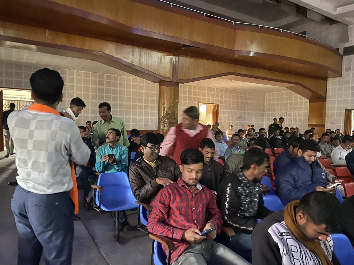 chandandnath's tweet photo. #NaMoAppCampaign workshop in #Manu Mandal, South Tripura. It seems very good to see Karyakartas are very excited to do the #NaMoApp task as a #ViksitBharatAmbassador. And they take responsibility to make mor Ambassador.
#HamaraAppNaMoApp https://t.co/Lev2XC7Q2F