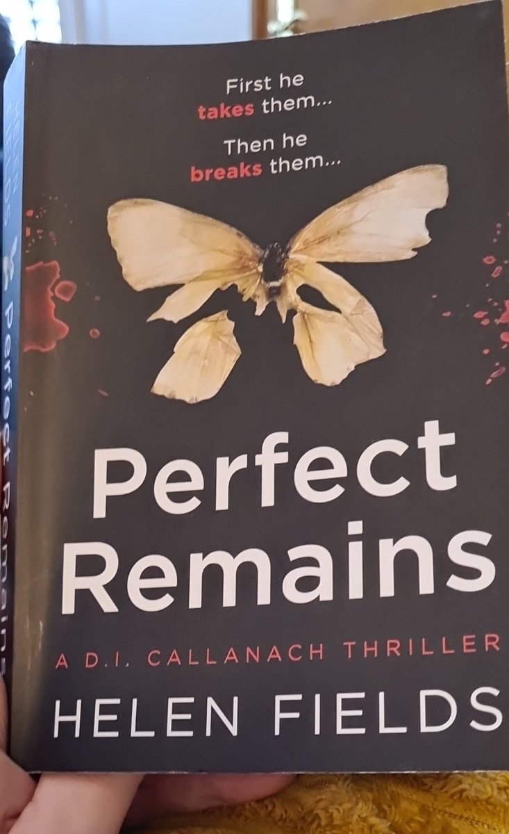 EduMsfb's tweet photo. First book of 2024 - a real thrilling thriller. Had me at the opening page, would definitely recommend for anyone who enjoys a tense crime thriller and doesn't mind a bit of gore. Will definitely read another #helenfields soon. Thanks to @The_Retro_Rose @ChristmasBkSwap https://t.co/BXXQZ6dy7q