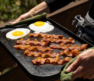 FreebiesTonight's tweet photo. Ready for a flavor journey?
Indulge in the exquisite flavors of cuisine with a Free Sample of Room to Roam Bacon!🥓✨

Claim yours now and savor the taste of luxury➡️ https://t.co/BL8GFQbFNE

#freesample #freebies #freestuff #TasteTheLuxury #SavorTheFlavor #BaconExperience #Food https://t.co/4EVcJknlTt