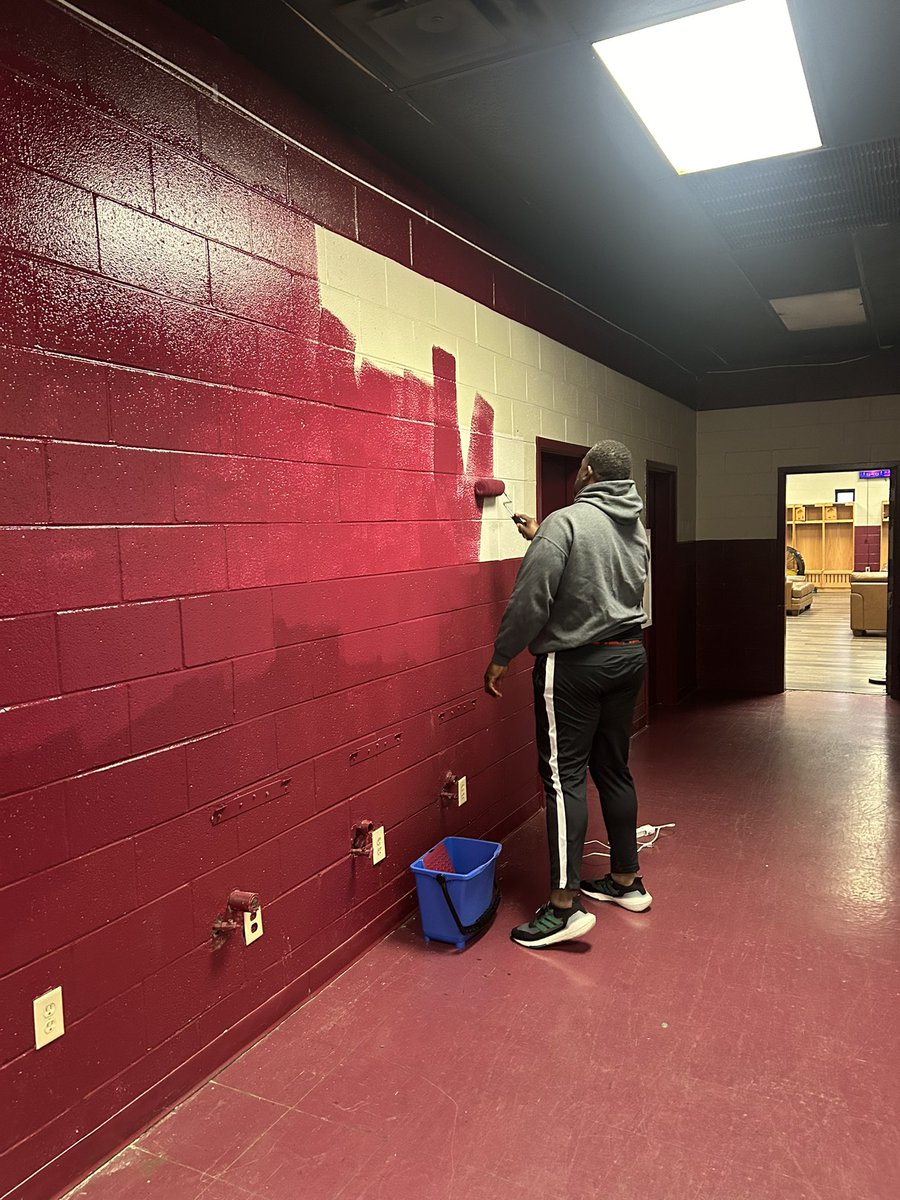 ShauneHoliday's tweet photo. @CoahomaFootball new day new look. Something special building. 
#TheStandard #BeAPro
#SpeciaL 
@WardChanning @coach_wigginsnj @Metcalf79 @CoachFeaz https://t.co/XIXnPBcaVx