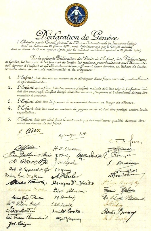 The first Declaration on the Rights of the Child -the Geneva Declaration- was adopted by the League of Nations 100 years ago. So in 2024 we will (over)commemorate this milestone and honor its main drafter Eglantyne Jebb #UNCRC @UNChildRights1 Stay tuned! en.wikipedia.org/wiki/Eglantyne…