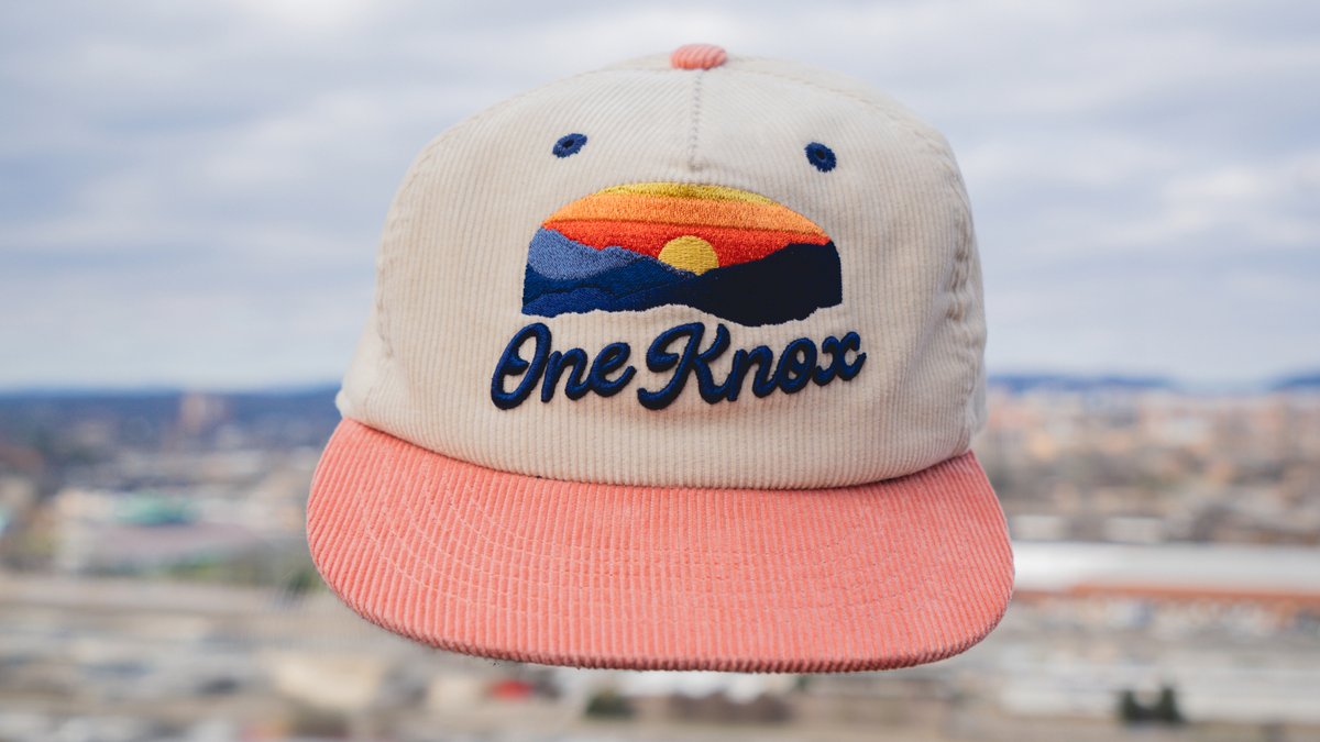 OneKnoxSC's tweet image. One Knox x @officialeague sunrise corduroy hat is here 🔥

SHOP: shorturl.at/AKZ47