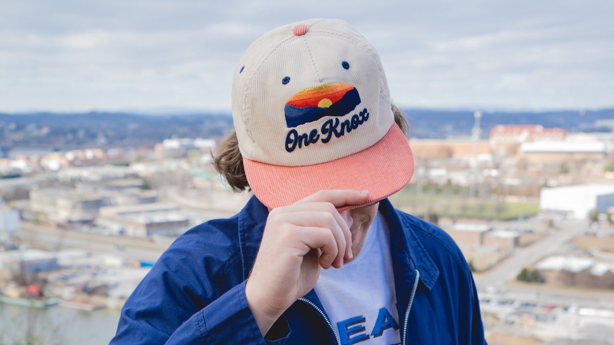 OneKnoxSC's tweet image. One Knox x @officialeague sunrise corduroy hat is here 🔥

SHOP: shorturl.at/AKZ47
