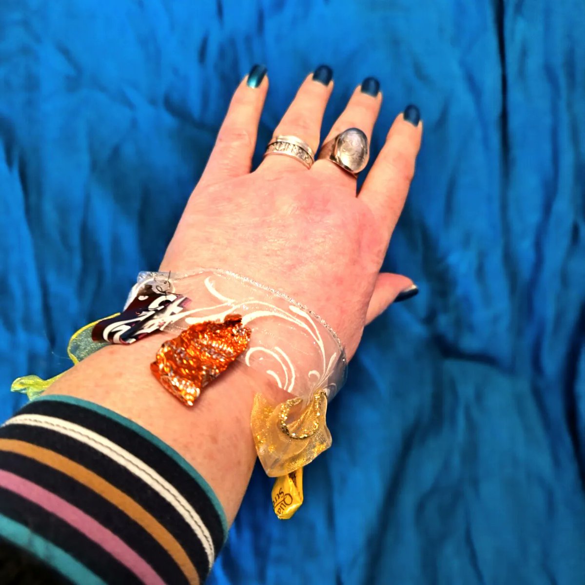 Day 5: Wait a Minute

I am a forensic recycler so I enjoyed this challenge. I picked out some discarded bits from the bin under my desk and made a Rubbish Charm Bracelet! Evidence of wrapping and snacking abound. 😁

#TheJanuaryChallenge
#64millionartists