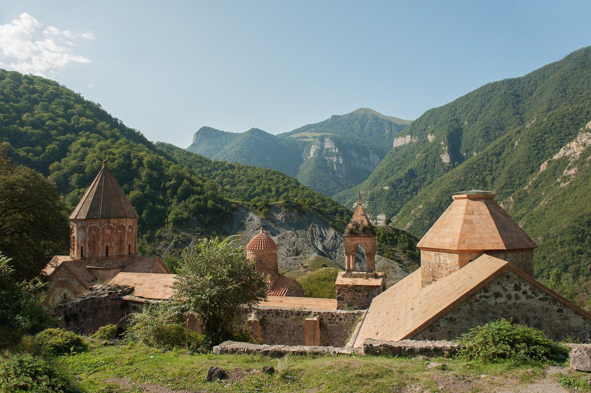 algalitsky's tweet photo. As we mark Armenian Christmas, let us commit ourselves to the task of ensuring Artsakh's Armenians are once again able to freely celebrate this Holy Day in their ancestral homeland – as they have for over 1700 years.

Քրիստոս Ծնաւ և Յայտնեցաւ: Ձեզ և Մեզ Մեծ Աւետիս: https://t.co/oYmvx6pdos