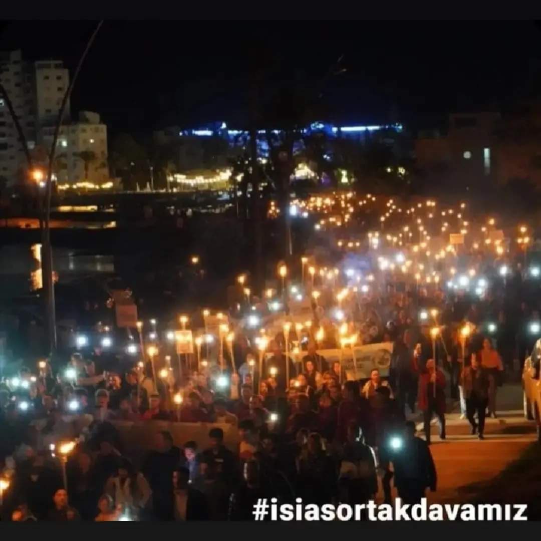 Gunesonar's tweet photo. Unutmadık .. Unutmayız 

Adalet !

#isiashesapverecek 

#isiasvicdansız 

 #isiasortakdavamız https://t.co/D7zmXUYJKg