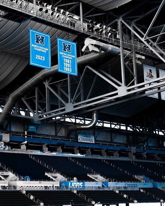 The Detroit Lions 2023 NFC North Division Championship banner now hangs in Ford Field 🔥

📸 : <a href="/Lions/">Detroit Lions</a>