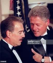 LegionRen's tweet photo. @willj84753699 #Pedofilia  #Epstein  #OpHunter https://t.co/C1DqjdZiyW