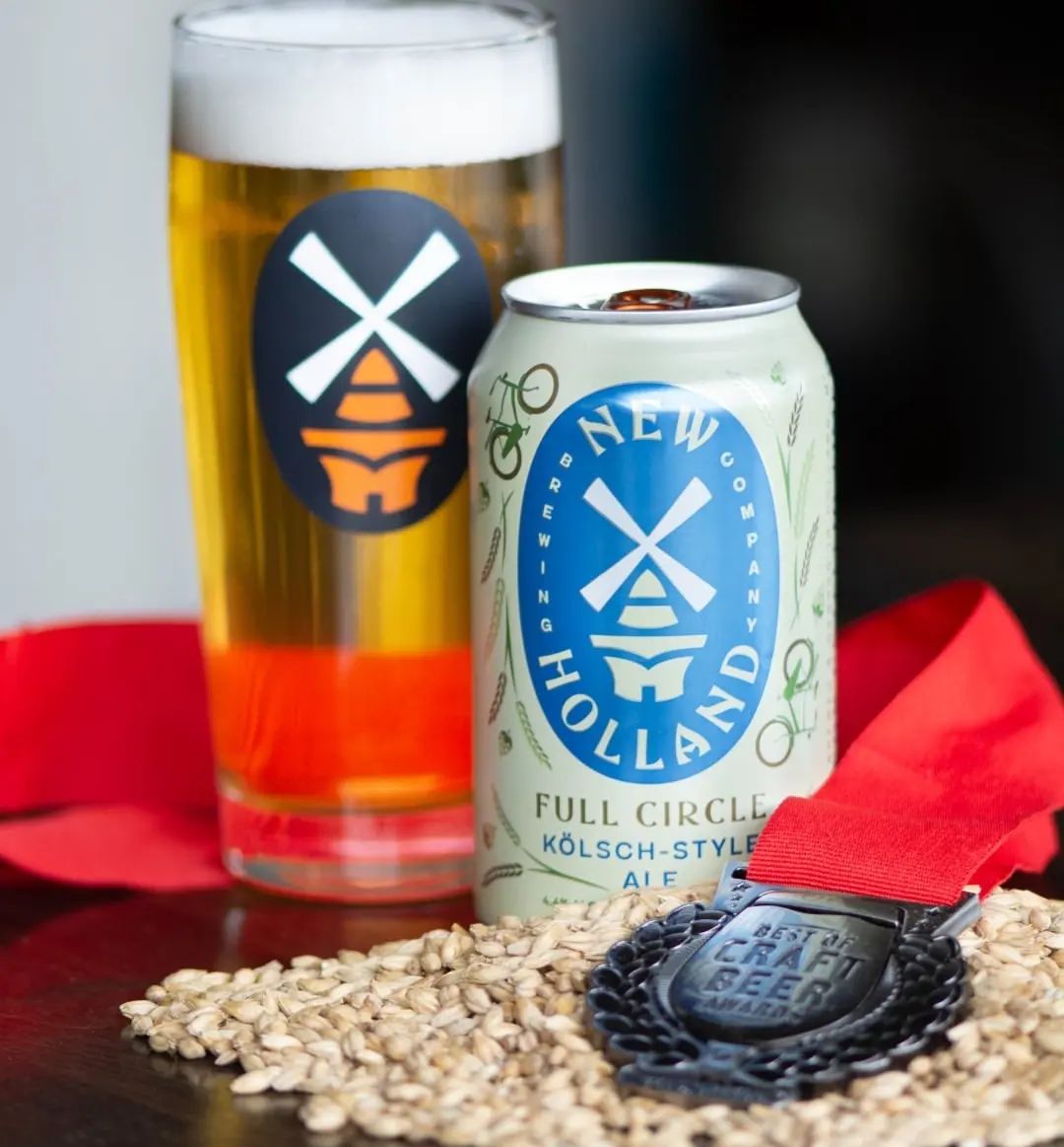 BestOfAwards's tweet photo. Every spring, winning breweries return to the Best of Craft Beer Awards competition to show off their hard work from the past year...

AND to claim their free entry. Cheers to @newhollandbrew and their silver medal for Full Circle in the Kölsch category.

#throwback https://t.co/FsJaIEcUaK