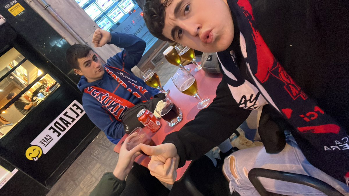m_arberas's tweet photo. @RitxiWar luego te invitamos a una cañotaaa!!! https://t.co/Q3utCf6Vf2
